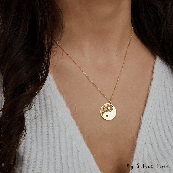 Jewelry for hotsell yoga lovers