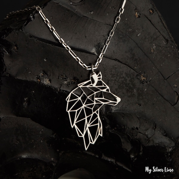 Origami Wolf Halskette in Sterling Silber, Wolf Kopf Anhänger, Geschenk für Sie, Geschenk für Ihn, Geometrische Halskette, Origami Schmuck, Geburtstagsgeschenk