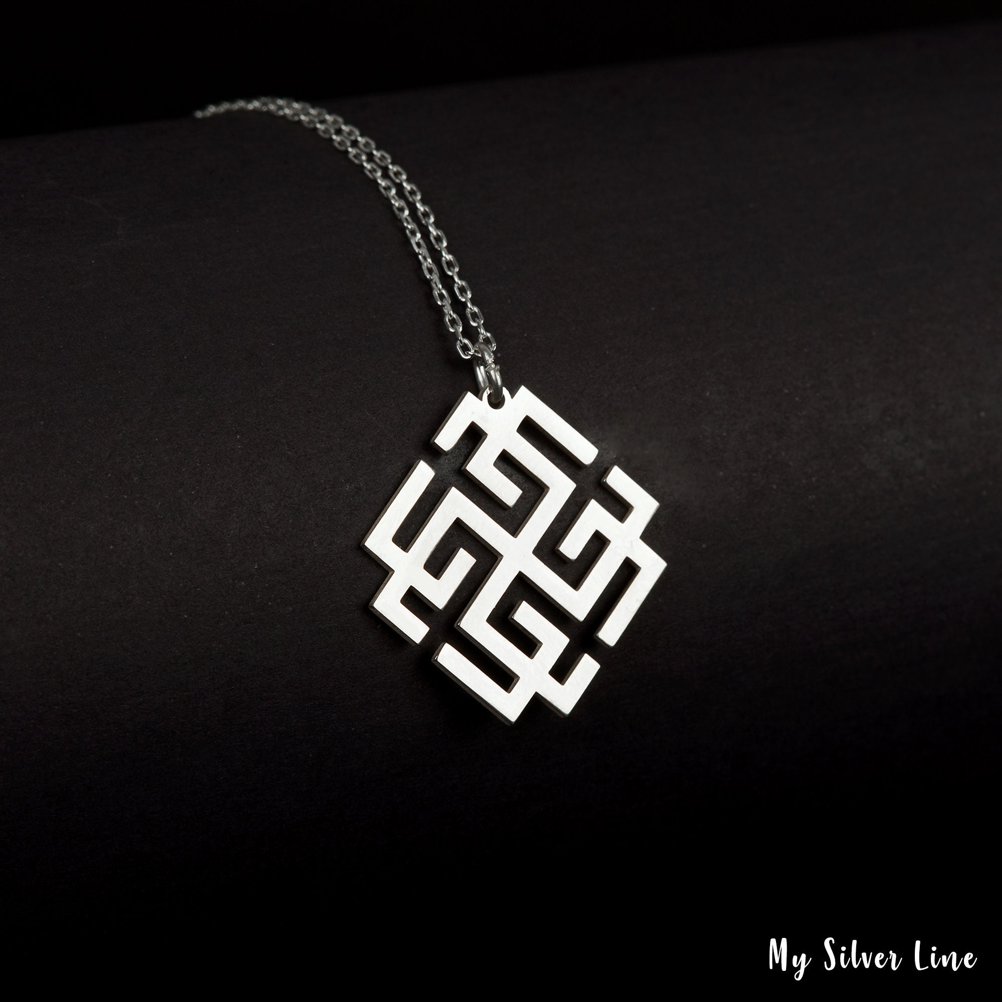 KOLOVRAT - pendentif, roue du soleil Slave , argent Nous faisons revivre l'histoire