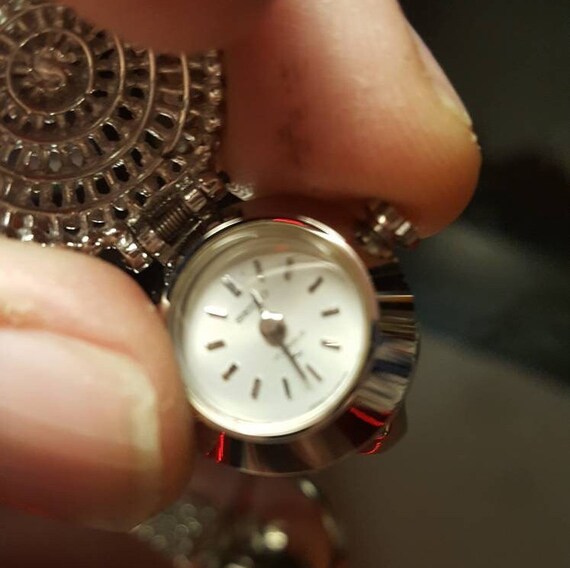 Seiko ring watch. Flip top lid stunningly beautif… - image 4