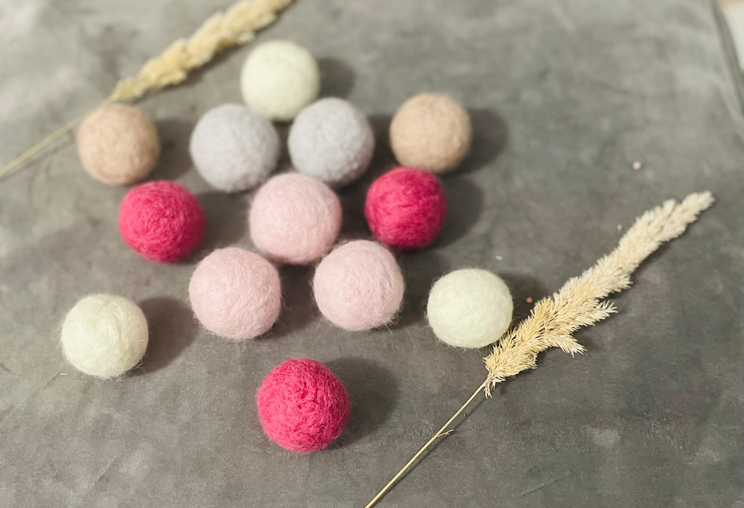 Cat toys / Kitten toys Set of 3 balls. Handmade cat toys | Etsy