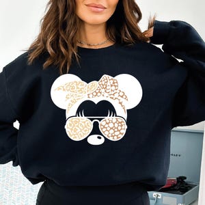Disney Leopard Bandana Minnie Mouse Shirt,Cute Disney Mom Sweatshirt,Leopard Minnie Ear Tee, Leopard Women Tee,Disney Family Vacation Hoodie 画像 6