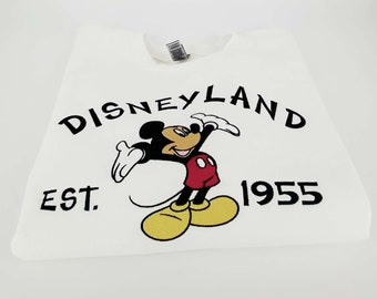 Embroidered Retro Disneyland Est 1955 California Sweatshirt, Disneyland Sweatshirt,Family Disneyworld, Trendy Crewnecks for Women, Mom gifts
