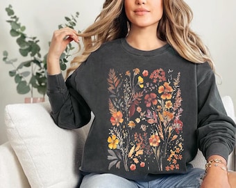 Vintage Pressed Flowers Shirt,Comfort Colors Boho Cottagecore Tshirt,Botanical Floral Tee Wildflowers Sweatshirt,Fairycore Gift Garden Lover