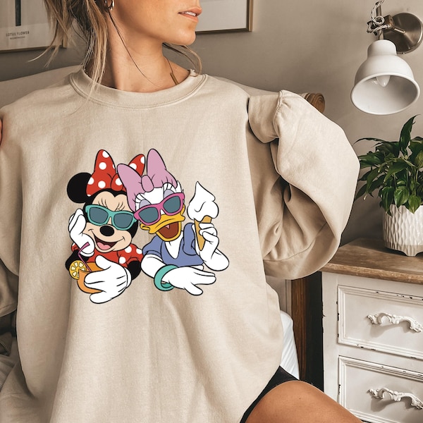 Minnie and Daisy Sweatshirt, Disney Best Friends Shirt, Minnie Daisy Sweatshirt, Daisy Duck Shirt, Minnie and Daisy Tee, Disney Family Trip