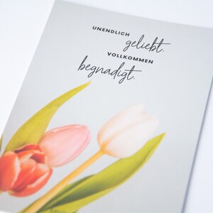 Christliche Osterkarte | Unendlich geliebt. Vollkommen begnadigt | Ostergrüße | Tulpen