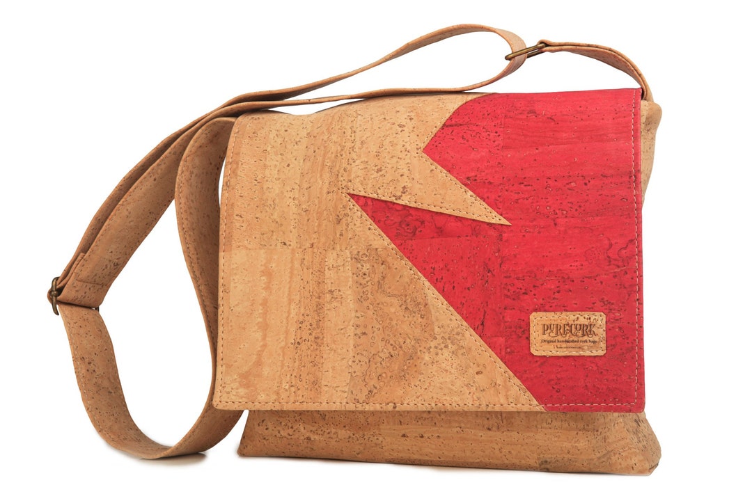 Cork Crossbody Bag Impact Shoulderbag in Cork Vegan Bag Sustainable Fashion Etsy