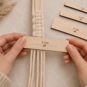 Macrame Knot Spacer Set | Wooden Knot Measuring Gauges | 1cm 2cm 3cm & 5cm | Macrame Measuring Tool | Fibre Art Maker Kit image 2