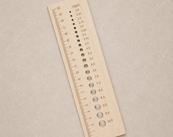 Wooden Crochet Hook & Knitting Needle Gauge | Needle Size Ruler | Yarn Craft Measuring Tool