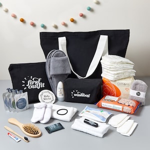BirthBag Sac De Maternité Pré-rempli – Essentiels Maman & Bébé + Serviettes, Noir 21 Pièces