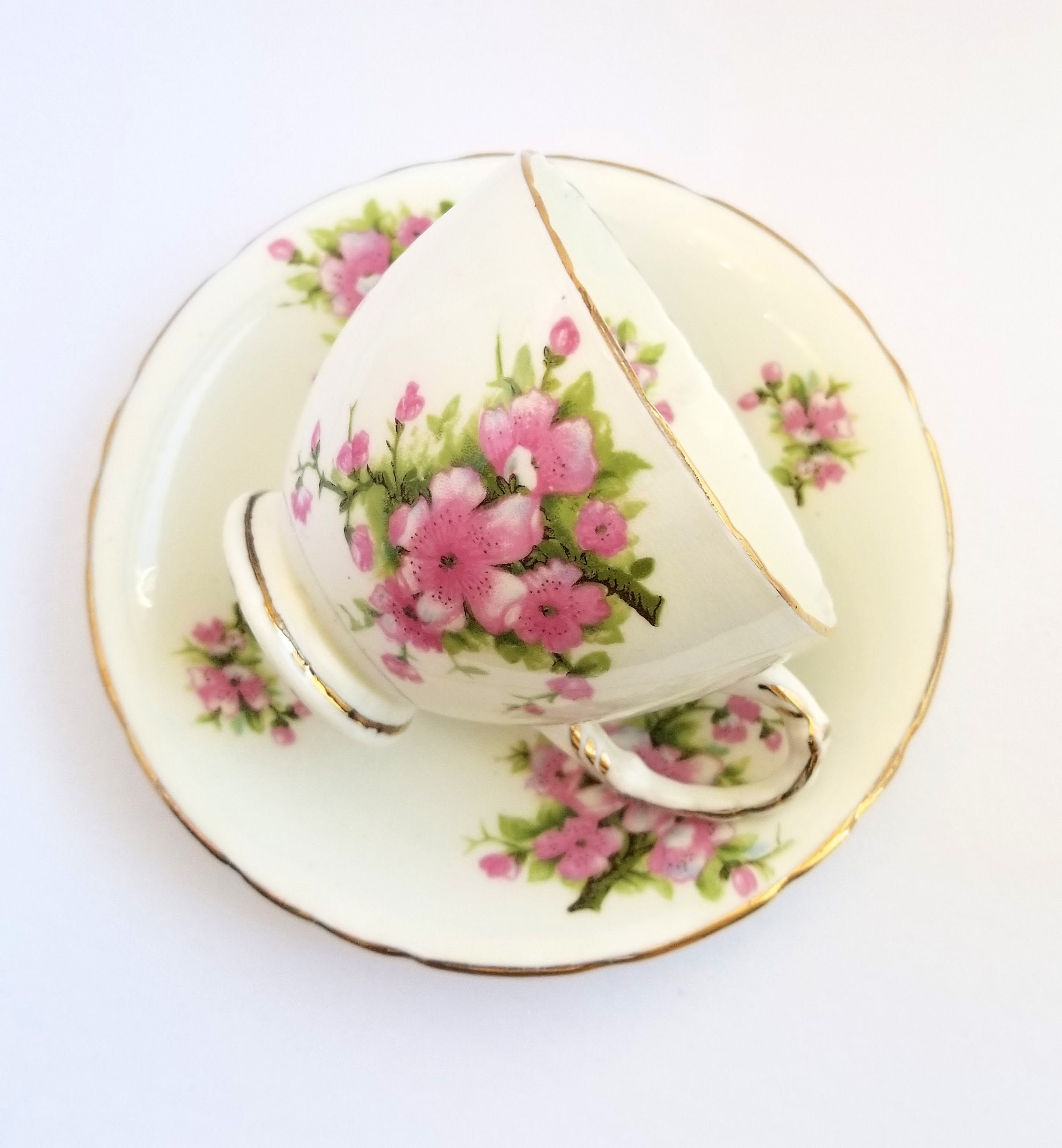Vintage Sutherland "Peach Blossom" Tea Cup
