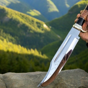 Handmade Carbon Steel 4mm High Polish Crocodile Dundee Bowie knife for Hunting, Camping, Outdoor Use with leather Sheath.