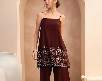 女性用フローラルスパンコール刺繍Aラインクルティ（パラッツォ付き）、コーディネートセット、インドウエスタン衣装、エスニックインドドレス、フュージョンスーツセット