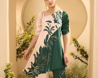 Tuniektop met bloemenprint en palazzo-set voor dames, coördinaatset, strandhuwelijksoutfit, etnische Indiase jurk, Indo-westerse outfit, Kurti-set