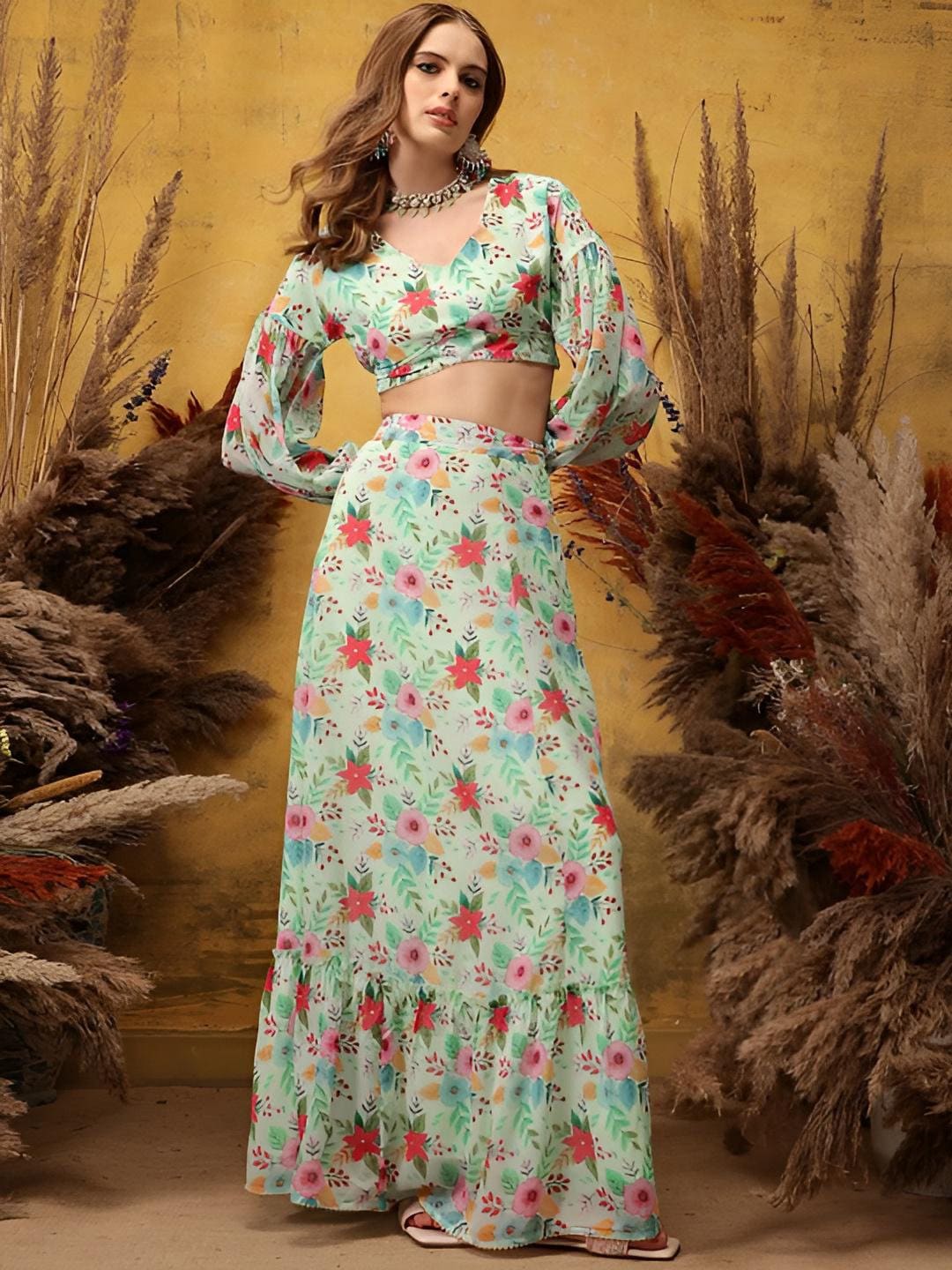 Floral Crop Top Skirt Outfit Buy Floral Printed Crop Top With