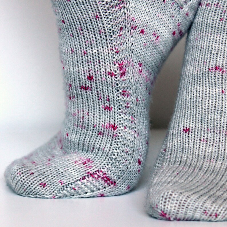 Treabh Textured Toe Up Sock Knitting Pattern image 7