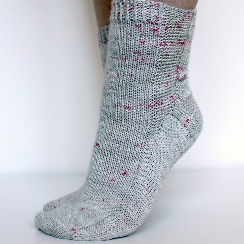 Treabh Textured Toe Up Sock Knitting Pattern image 4