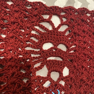 FANCY SKULL afghan: an easy beginner crochet pattern. Step-by-step photo tutorial & custom sizing options. Goth, home decor, lost souls