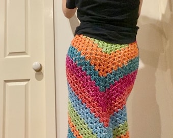 She’s beauty, she’s grace: Simple MINI/MAXI/MIDI skirt (easy beginner crochet pattern w photo tutorial for all sizes)easy as a Hexie Cardi!