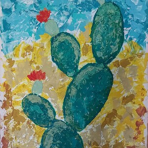 Puede incluir: Una pintura de un cactus verde con flores rojas sobre un fondo azul y amarillo.