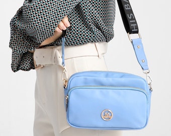 Crossbodybag vegan multiway shoulder bag in baby blue - limited edition