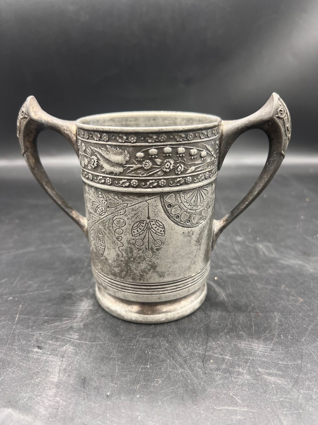 MIDDLETOWN PLATE CO Quadruple Plate Hard White Metal 1001 Mug /cup