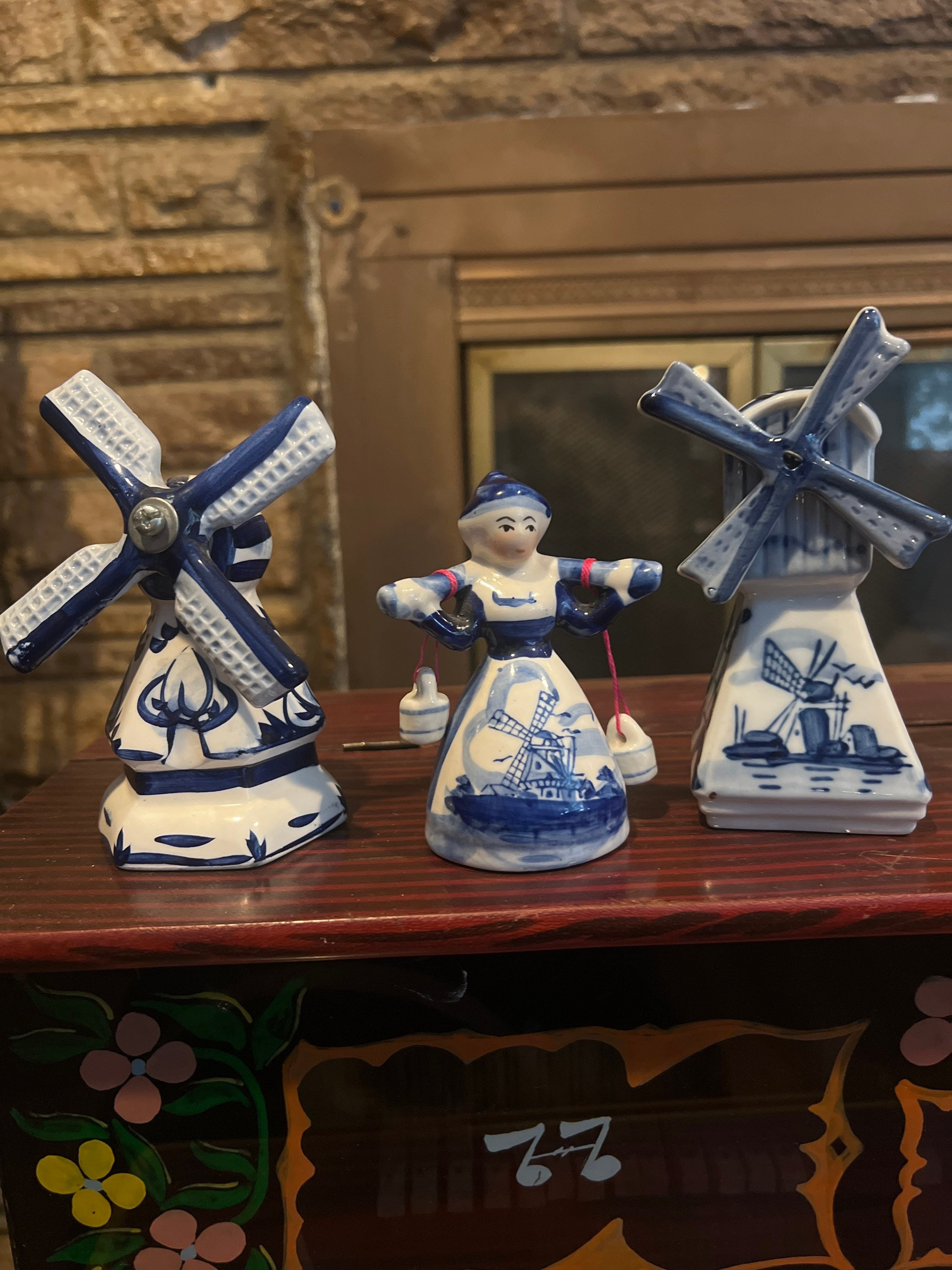 Holland Dutch Shoes Clogs Windmill Bell / Windmill Figurine