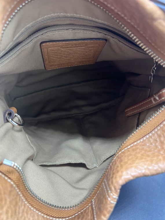 Vintage Coach camel/ tan leather crossbody/shoulder … Gem