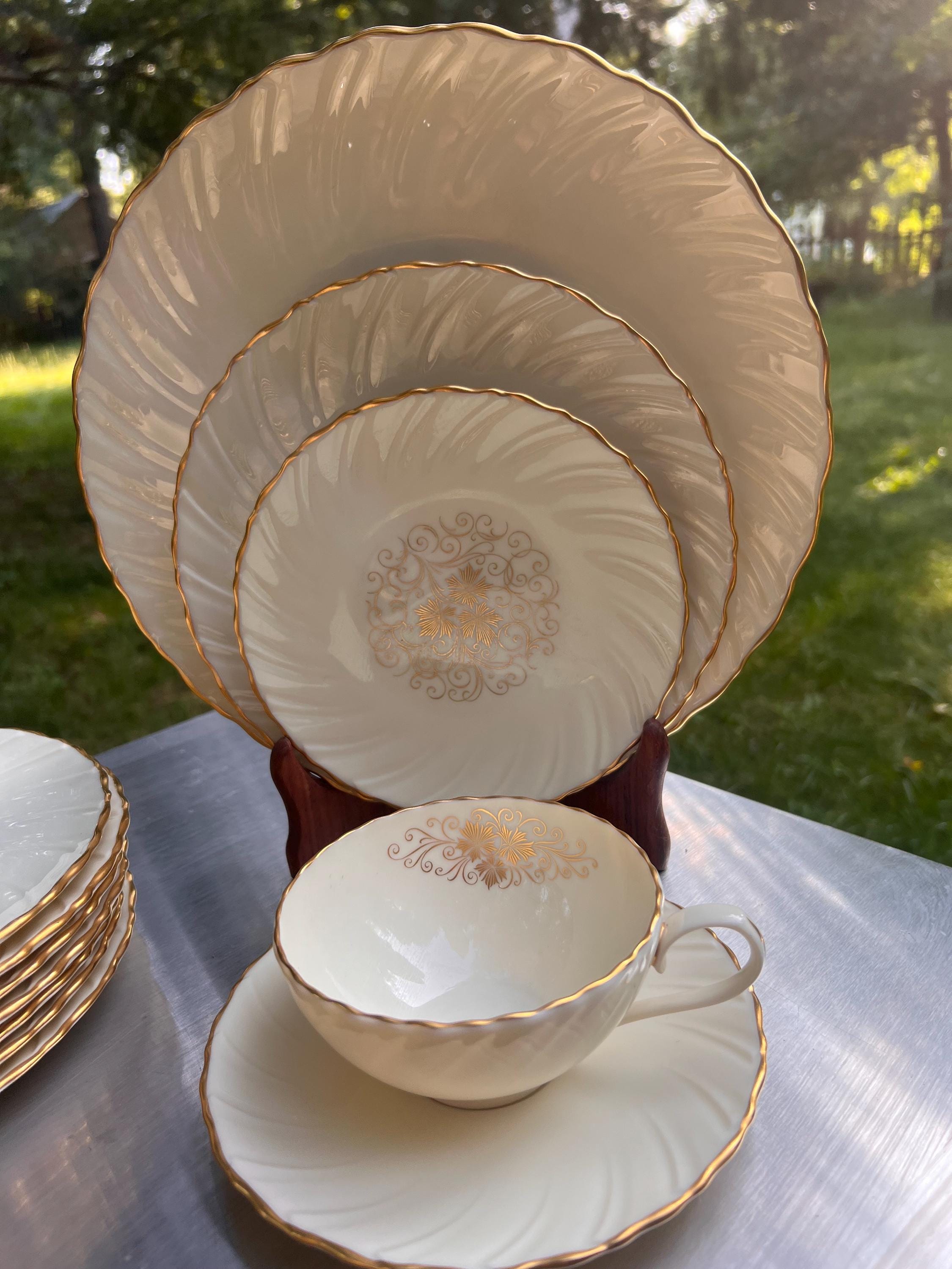 1 LENOX 5 Piece Place Setting in the Orleans Pattern, USA - Etsy