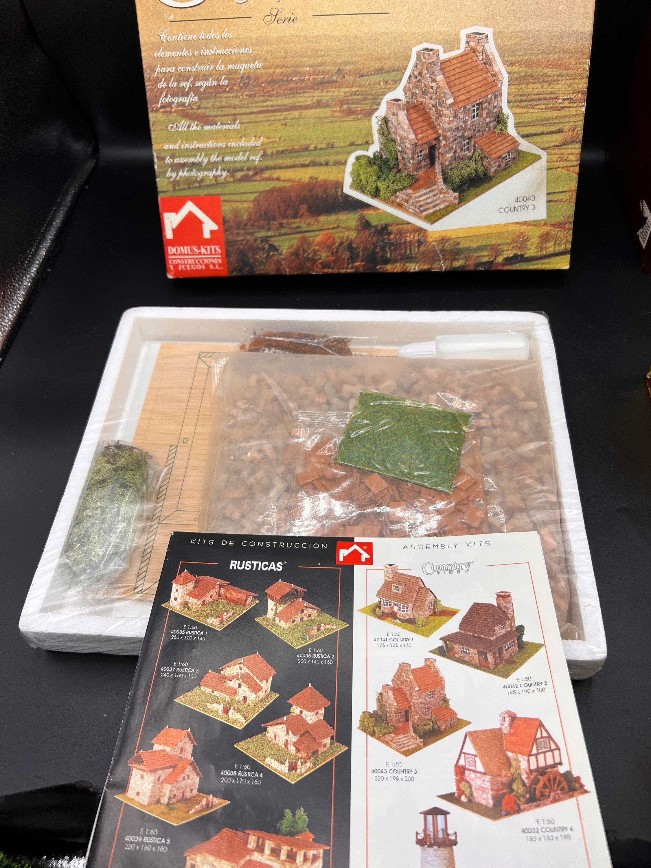 DOMUS KIT 40043 Countryside Series - Country 4 NISB