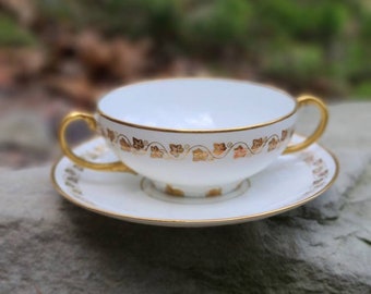 Haviland Le Bestiaire sauce boat