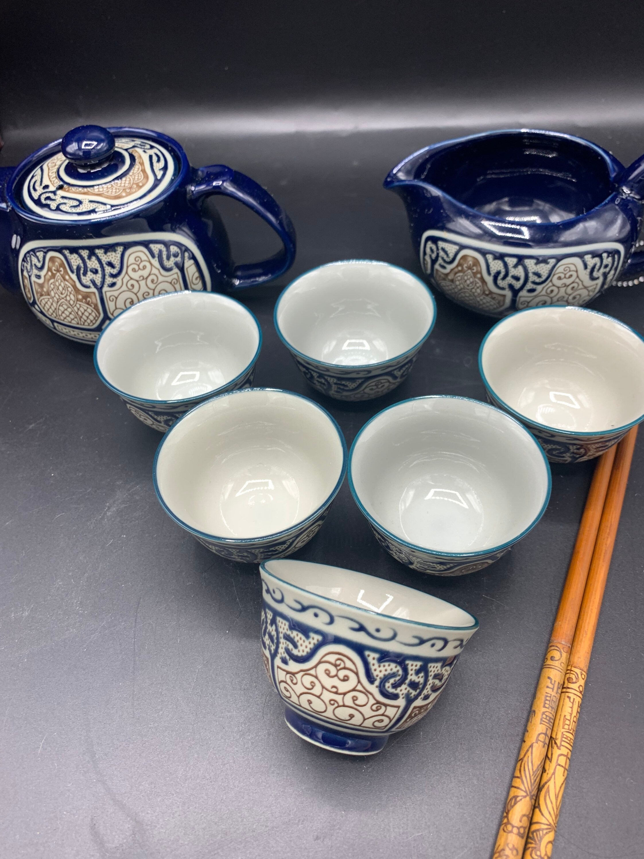 Unique Japanese porcelain small tea set relief porcelain cobalt blue