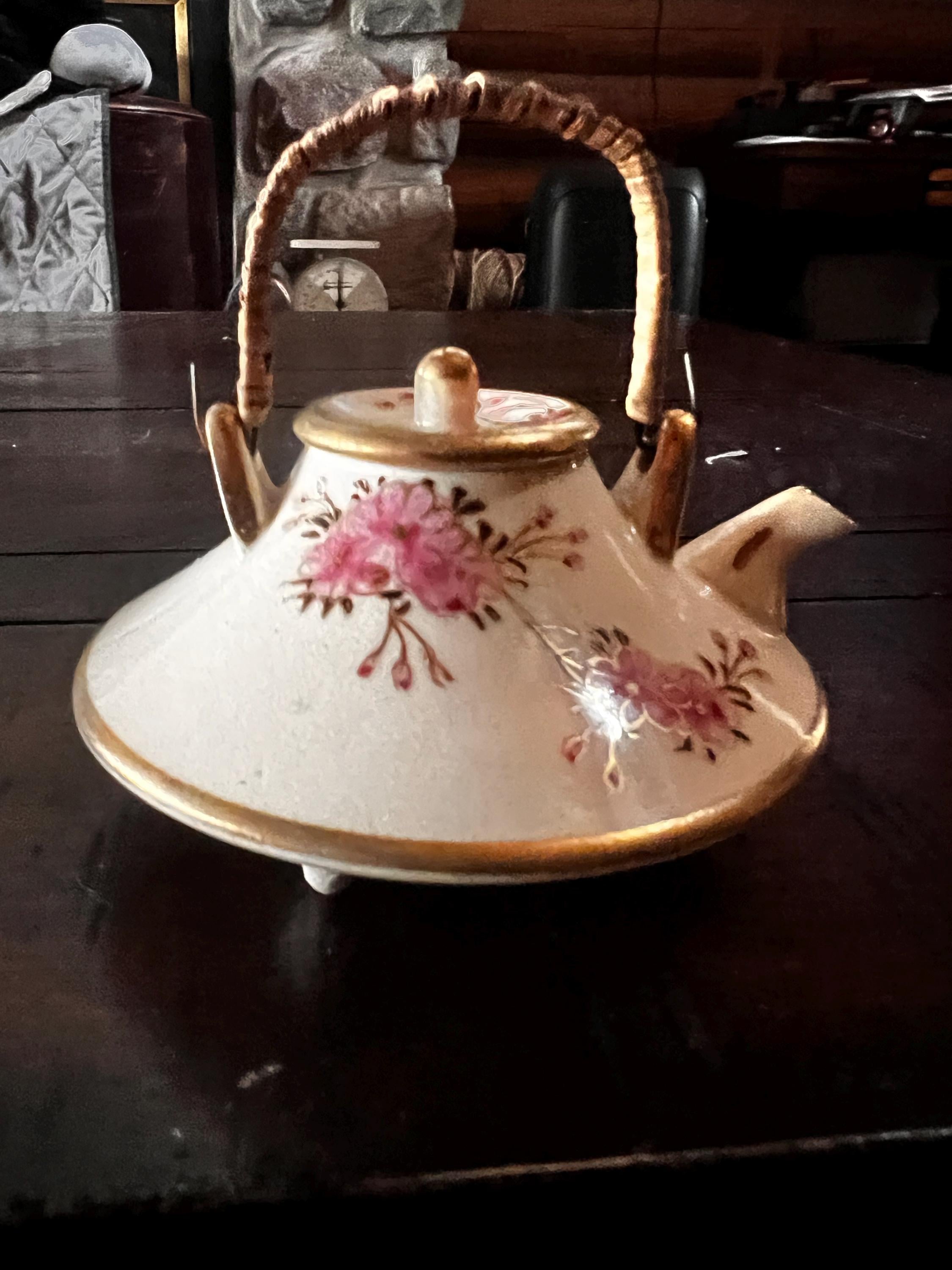 Royal Doulton Carlyle Teapot - Etsy