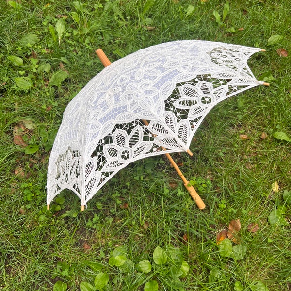 Vintage Small Crochet Parasol Umbrella White 100% cotton Wood Handle 24" Wide Lace Umbrella | Tea party | Wedding | Decor