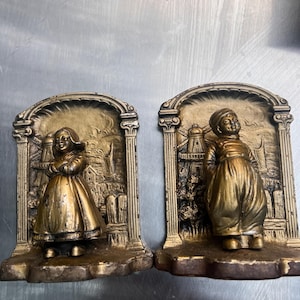 Vintage Heavy Brass Colored Cast Iron Metal Dutch Boy & Girl Windmill Bookends