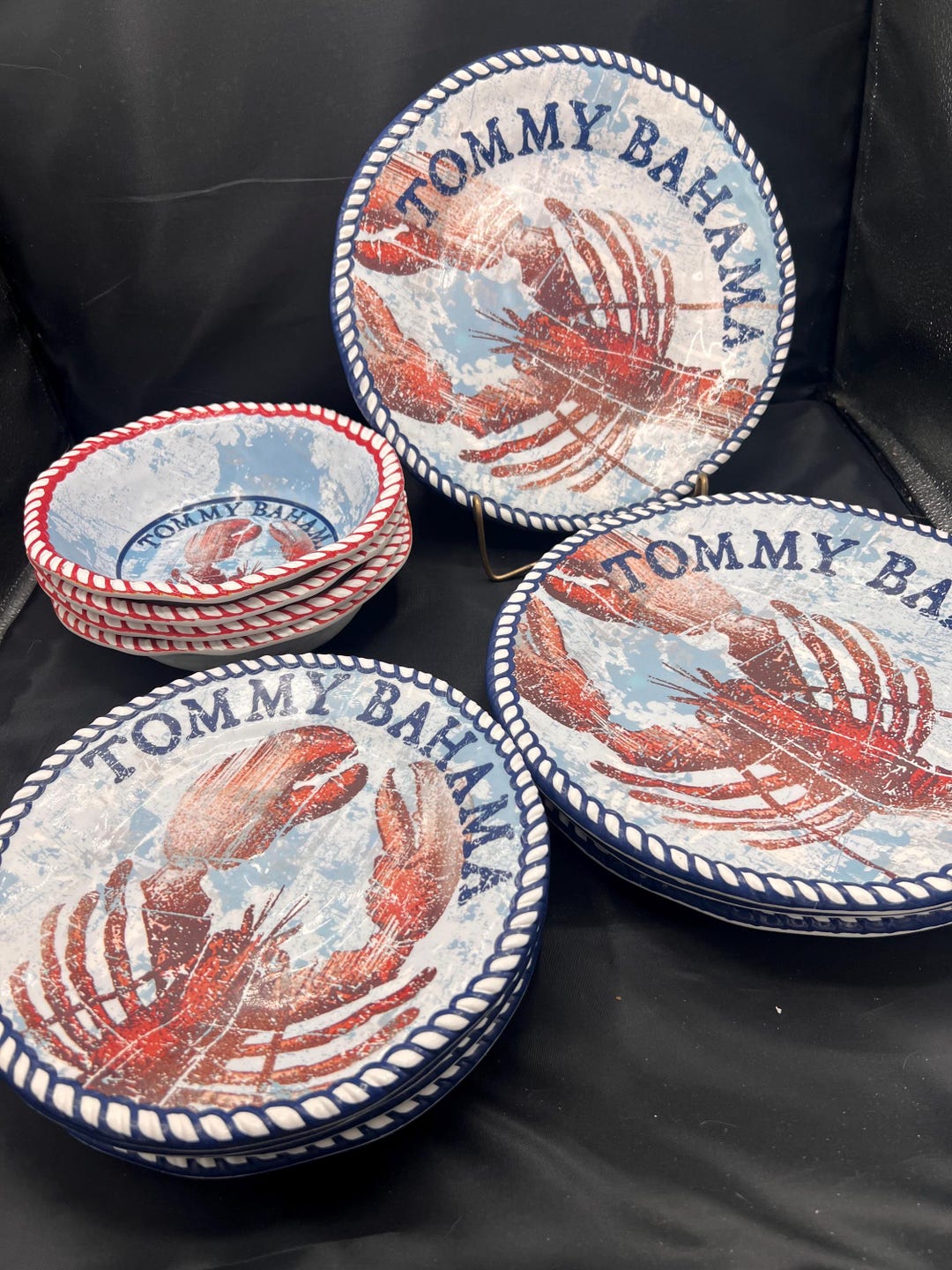 Tommy Bahama Melamine Platesnull