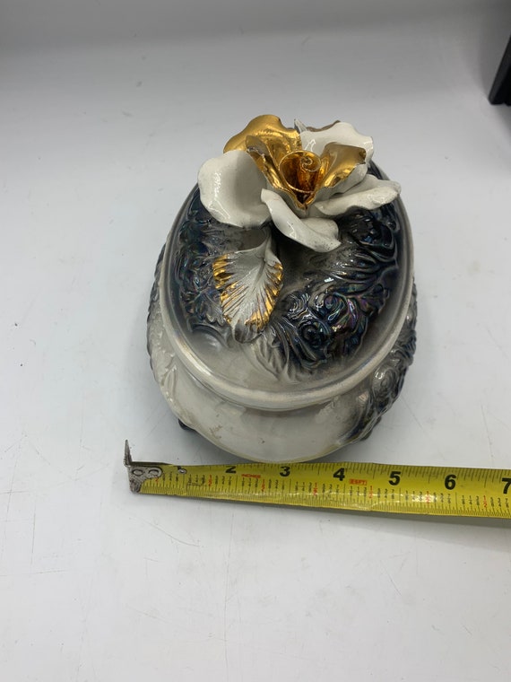 Mid century Capodimonte Italy jewelry box, floral iri… Gem