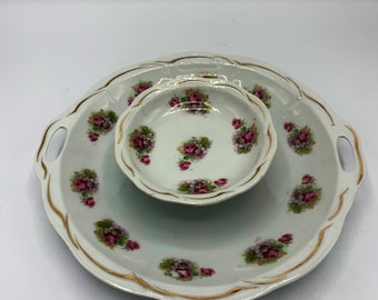 Vintage rare bavaria germany serving platter and attached bowl , roses motif