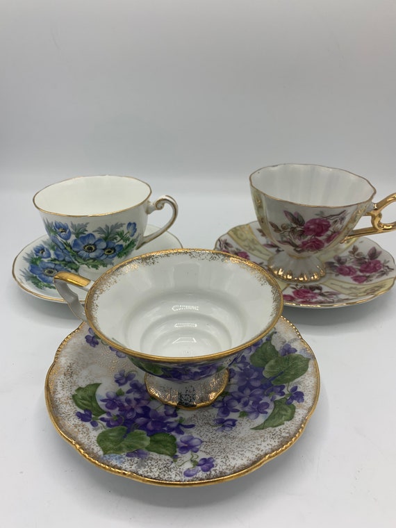 Royal albert Cup and saucer Bouquet (TRE) Royal albert Cup and saucer Bouquet (TRE)