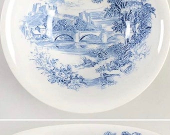 Wedgwood Enoch serving dishes 8.5 Round Vegetable Bowl lidded casserole, bowls  gravy boat ,creamer and sugar Countryside Tunstall  Blue