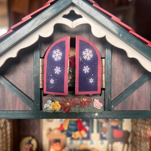 Holiday Classics Collection Holiday Musical House.Holiday decor , music box