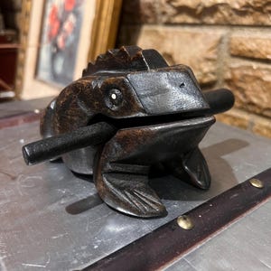 Craft Wooden Lucky Frog Croaking Musical Instrument Home Office Decor/ wooden frog