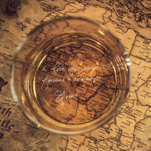 Personalisierte Handschrift Whiskyglas Gravieren Sie Ihre handschriftliche Nachricht auf Bottom Rock Glass Bild 7
