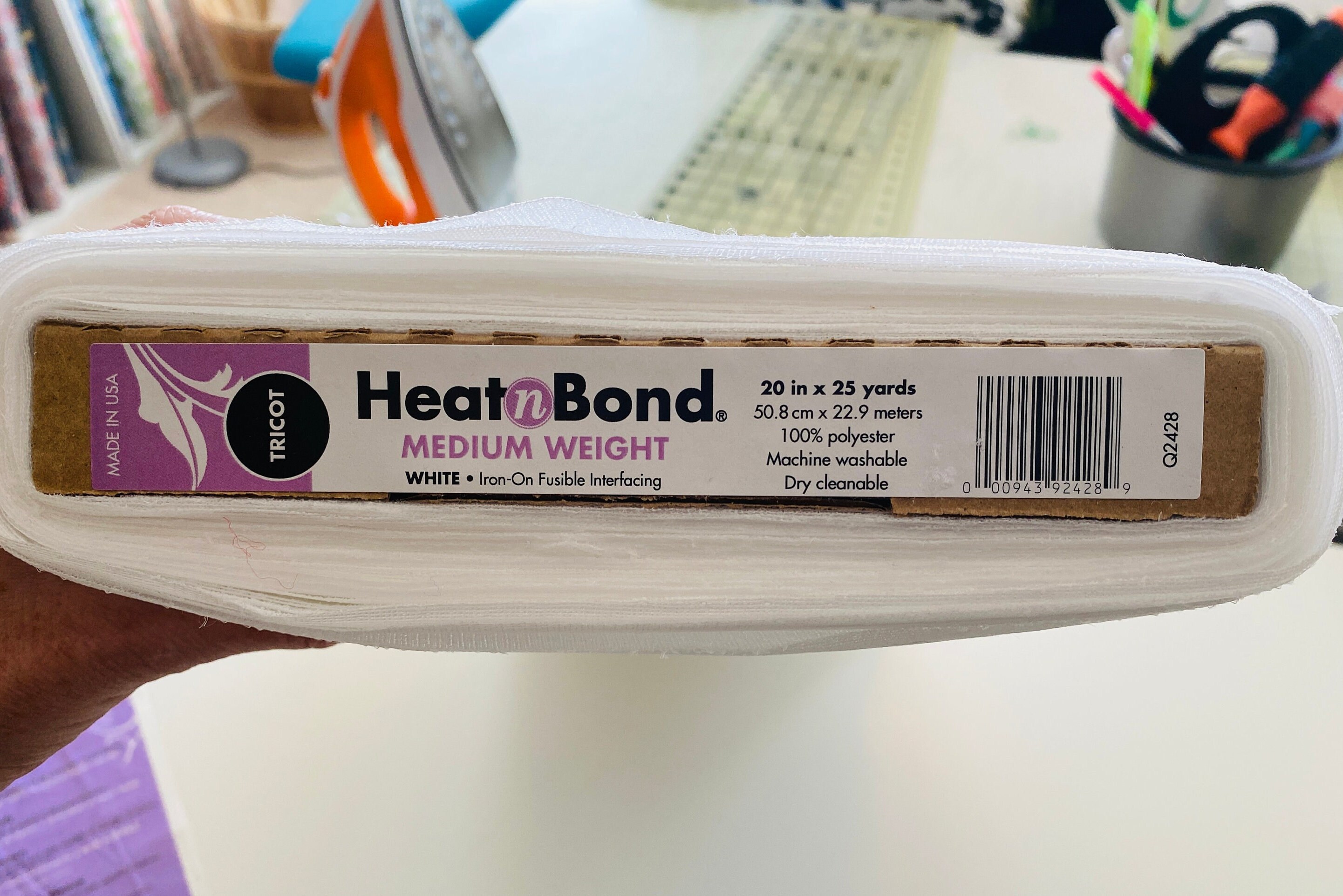  HeatnBond Fusible Interfacing Non-Woven Lightweight, 20 x 25  Yards