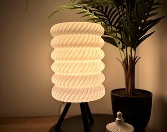 Modern table lamp Ares - Minimalist bedside lamp with base | Wave design, Scandinavian lighting for living room & decoration