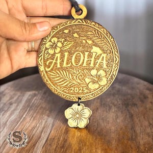 Personalized Hawaii Aloha Ornament|Hawaiian Ornament|Car Charm|Hawaiian Island|Hawaiian Gift|Tree Gift|Hawaiian Christmas|Hand-Painted