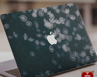 Little jellyfish MacBook M1 Case Ocean MacBook Air 13 Case MacBook Pro 16 Case MacBook Pro Retina 13 2020 Case MacBook 15 inch Hard Case