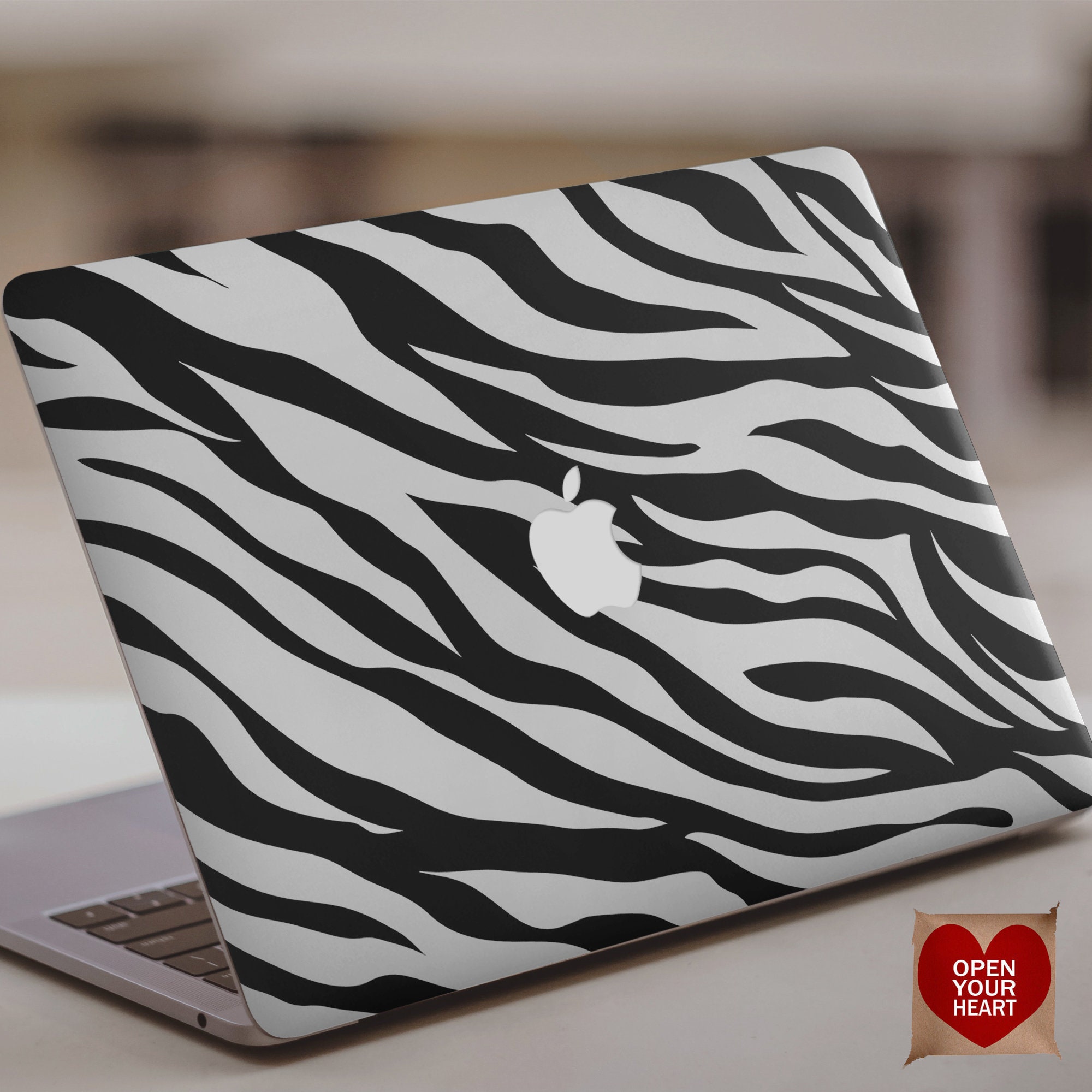 Amazon.com: Cavka Hard Case Compatible for MacBook Pro 16 14