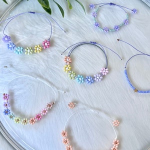 Beaded Pastel Daisy Flower Bracelet Summer Boho Dainty Bracelet/ Anklet | rainbow daisy