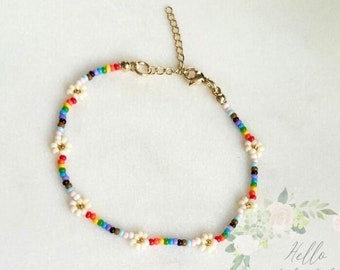 Pride Daisy Beaded Bracelet, Progress Pride Flag, Gift, Prode